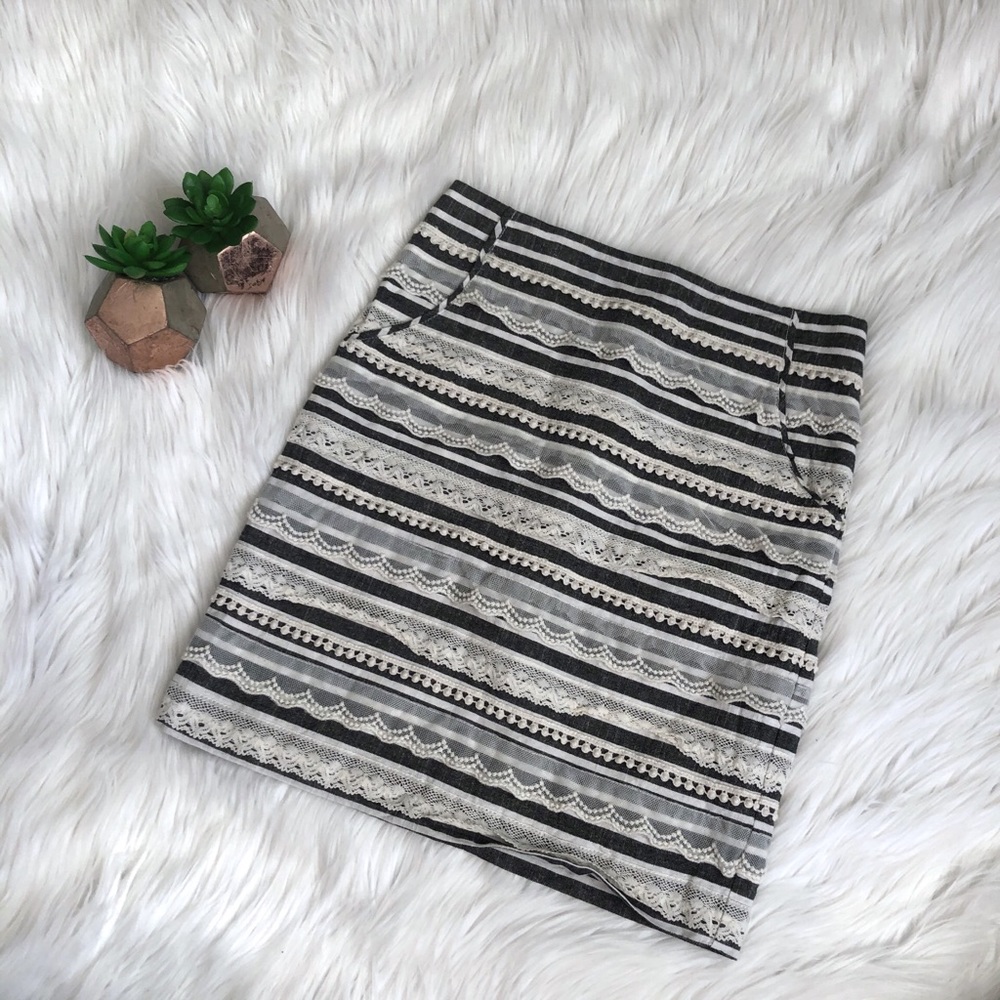 Garnet Hill Lace Striped Decorative Mini Skirt